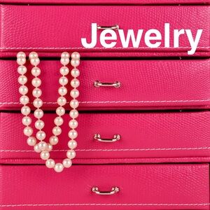 Elegant Pearl Necklace